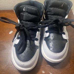 Toddler sneakers.